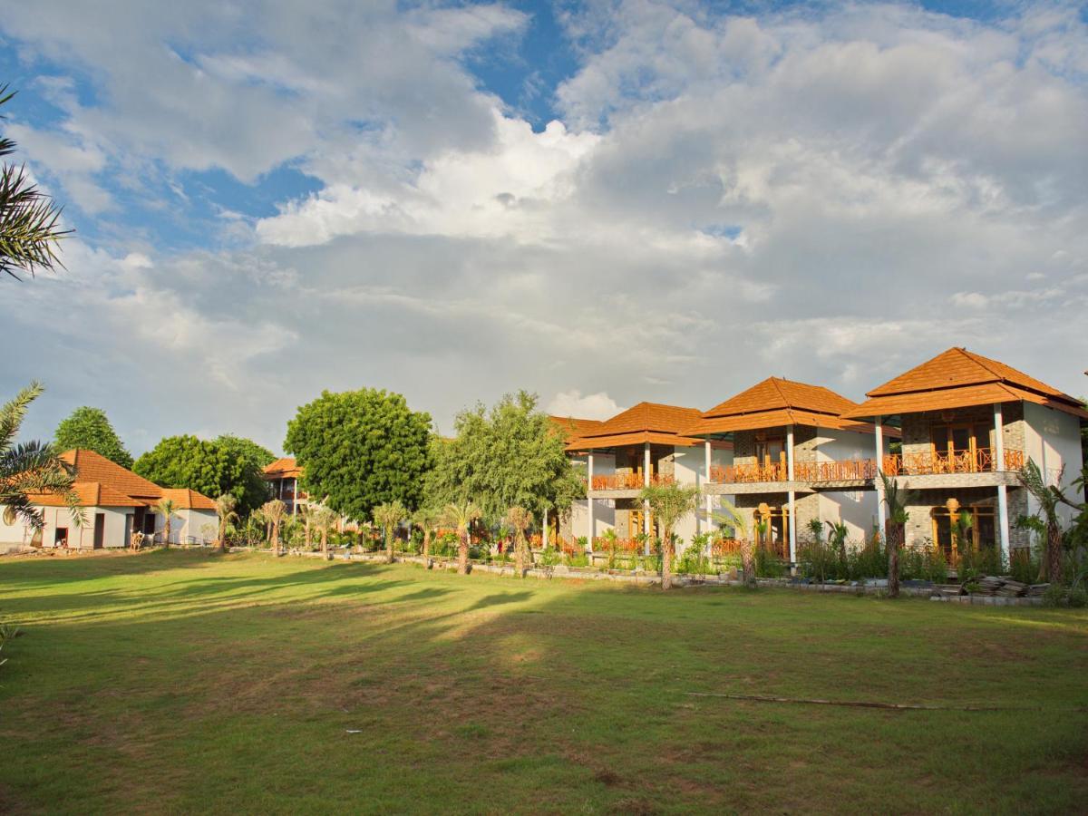 Wild Rose Resort And Spa Pushkar Exterior photo